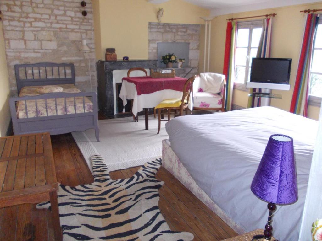 B&B Maison Gaudin Cognac Værelse billede