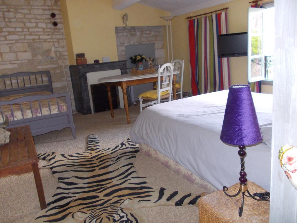 B&B Maison Gaudin Cognac Værelse billede